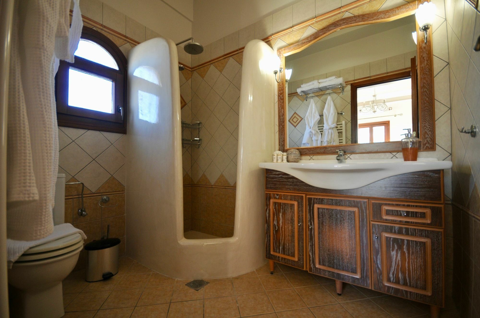 Vineyard Exclusive Suites Akrotírion 외부 사진