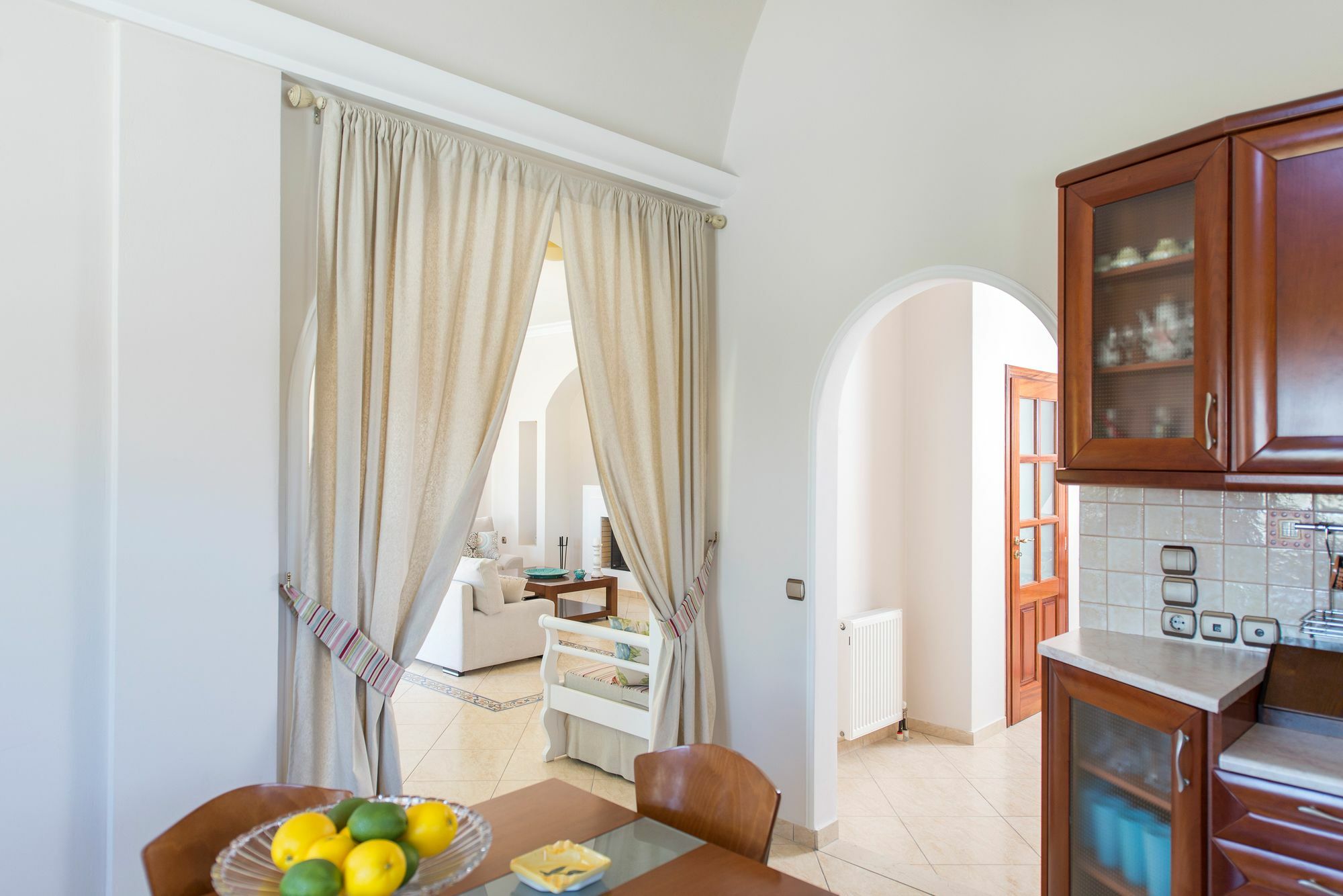 Vineyard Exclusive Suites Akrotírion 외부 사진