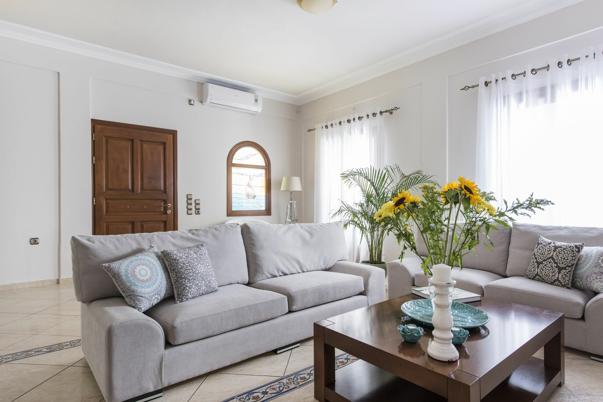 Vineyard Exclusive Suites Akrotírion 외부 사진