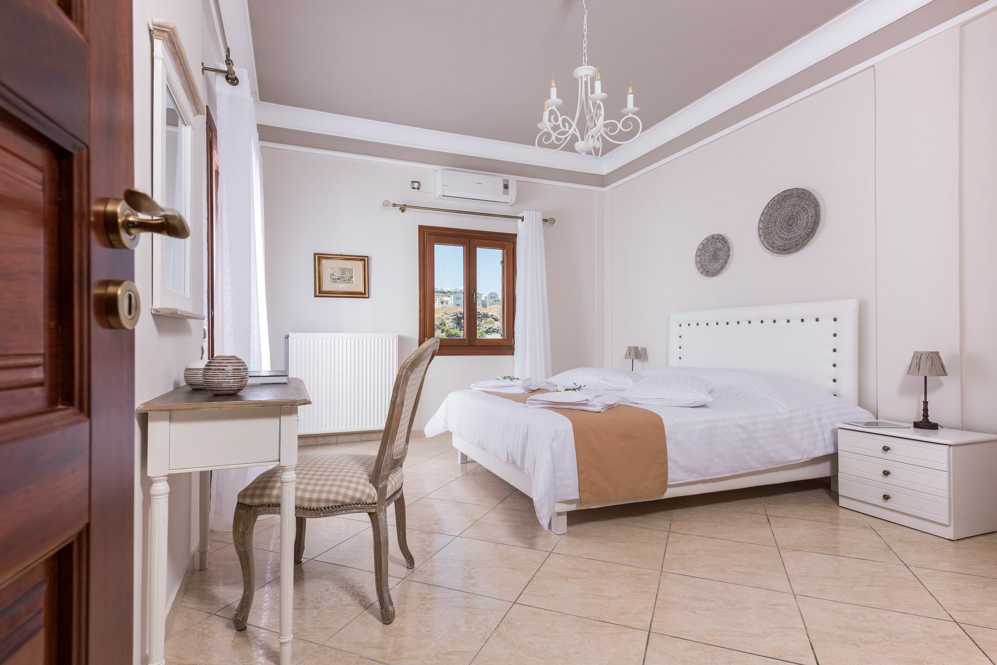 Vineyard Exclusive Suites Akrotírion 외부 사진