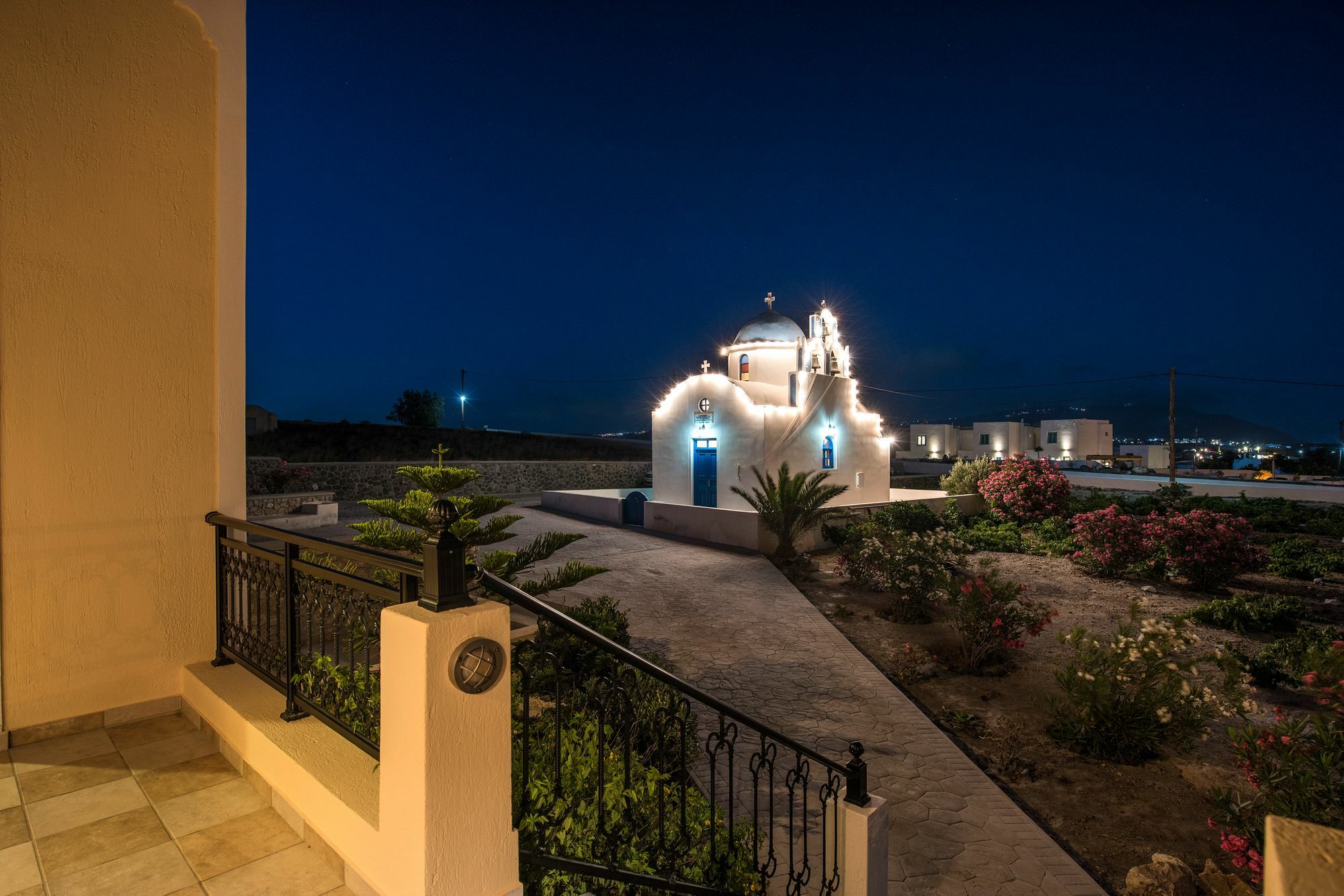 Vineyard Exclusive Suites Akrotírion 외부 사진